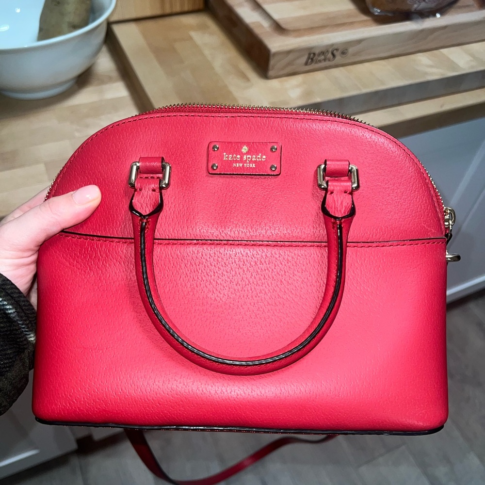 Kate Spade Red Crossbody 💄 “Mini Carli”